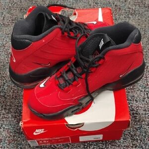 Nike Air Griffey Max 2   "Cincinnati Reds" 6.5Y Sneakers